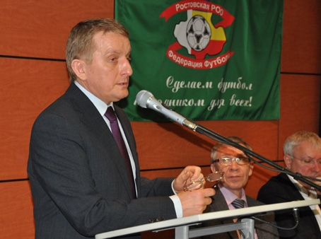 Вице-губернатор Сергей Горбань поддержал идею проведения турнира "Кубок Дона" с участием профессиональных и любительских клубов